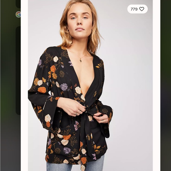 Free People Tops - Free People Wrap It Up Floral Jacket Kimono Wrap Size Medium in Black Floral
